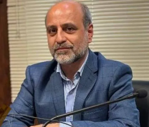 کلانتری: نقش داروسازان باید از تأمین دارو به خدمات سلامت گسترش یابد